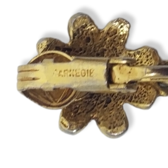 HATTIE CARNEGIE VINTAGE GOLDTONE FLOWER DESIGN CHANDELIER STATEMENT EARRINGS - Picture 7 of 7